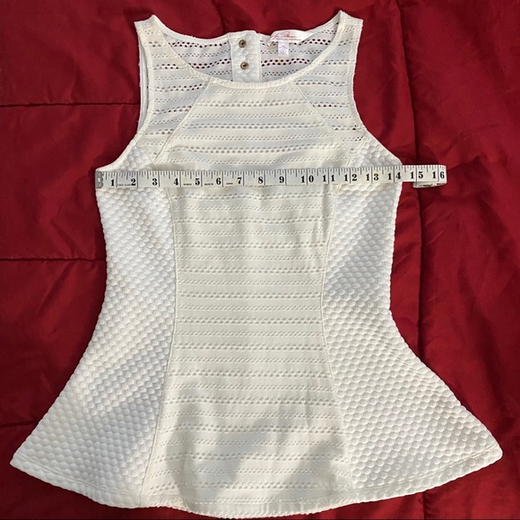 Marilyn Monroe NWT Off White Armless Peplum Top S - Picture 13 of 15